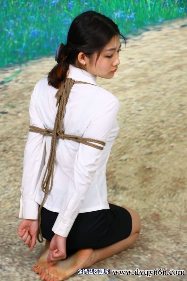 典雅倩影 - 509-押解女白领哓哓 第 43 张图片