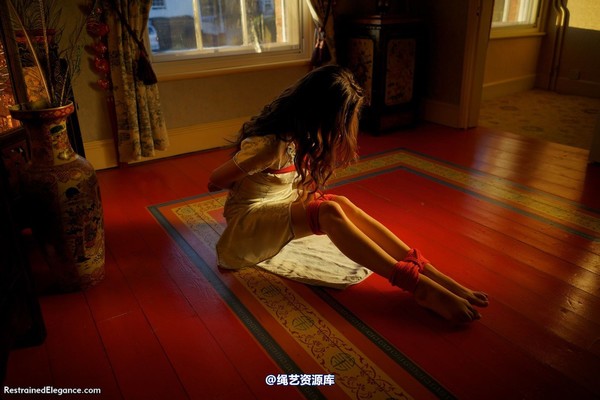 restrainedelegance - Everything You See Is For Sale 第 99 张图片