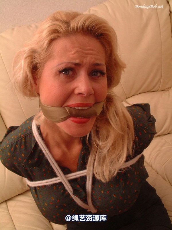bondagebob - Katarina Jeager blouse 第 27 张图片