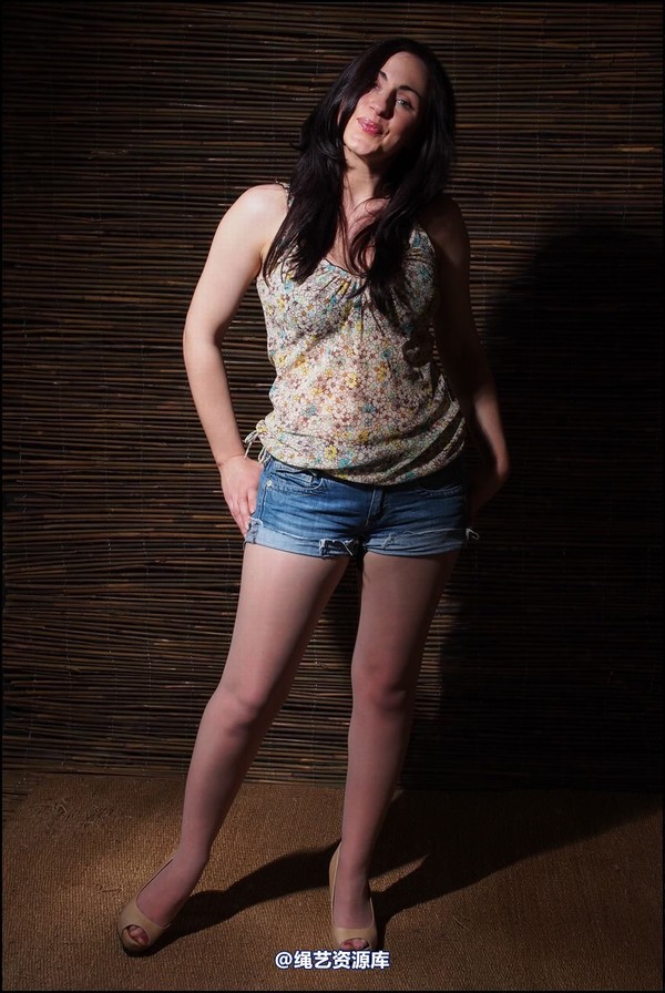 simplytied - Denim and contrast seams 第 4 张图片