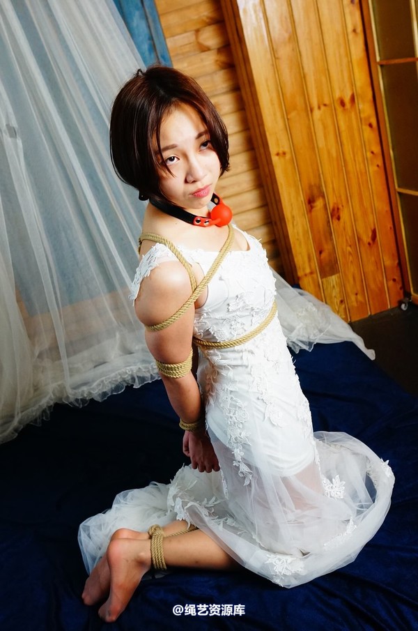 dk13美束馆 - 9.16-小仙儿白婚纱-D130P 第 115 张图片
