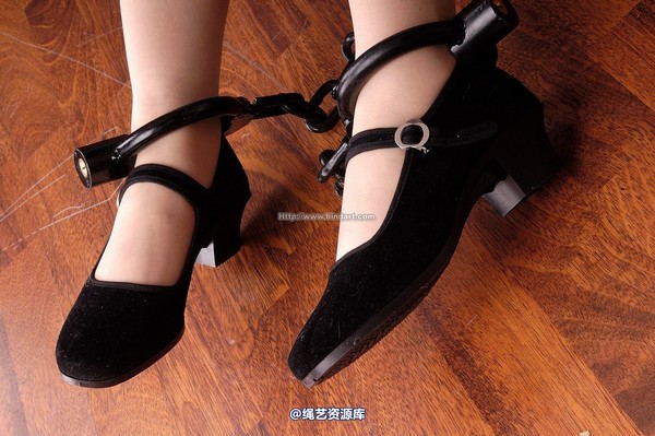 丽柜美束 - 2005-05-15 第 9 张图片