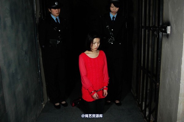 mj影视 - 梅晓枫―临刑捆绑2013-05-09 第 85 张图片
