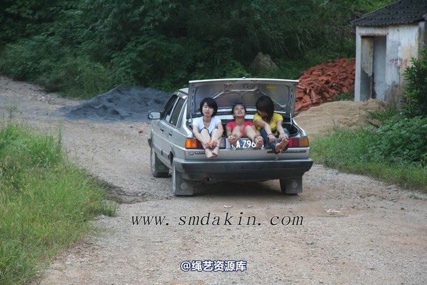 锐度主张 - 后备箱的镣铐三美模特：珠珠 芳芳 素岚 第 50 张图片