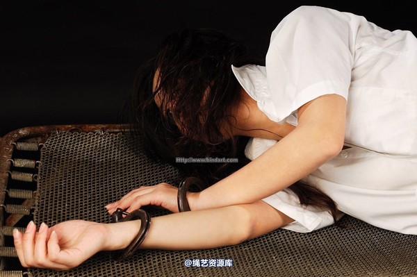 丽柜美束 - 2007-09-11 玲玲 第 33 张图片
