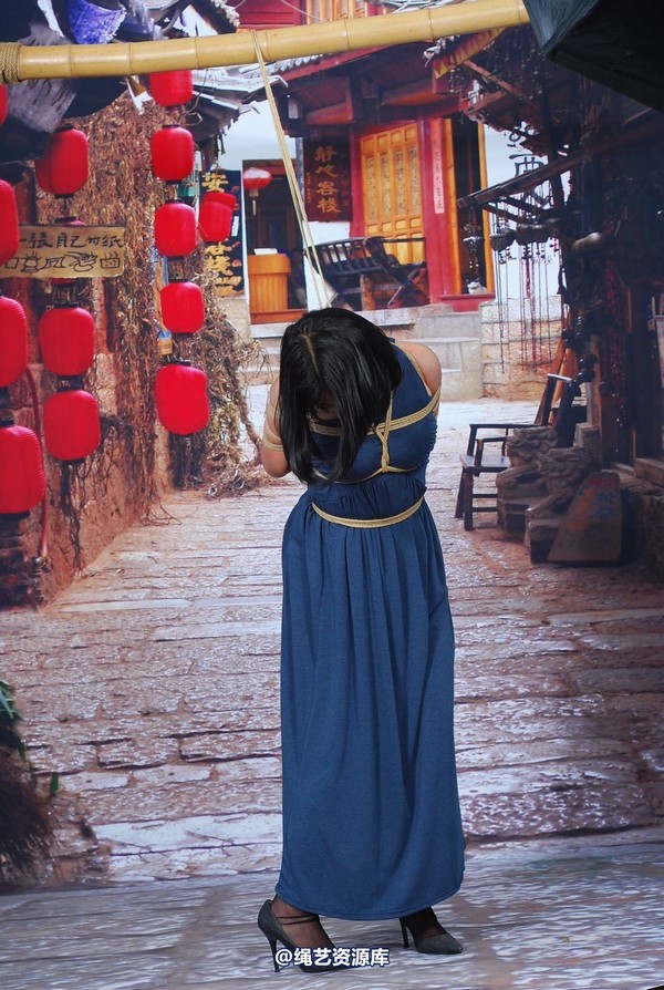 唯美之家 - 小艺吊绑 第 86 张图片