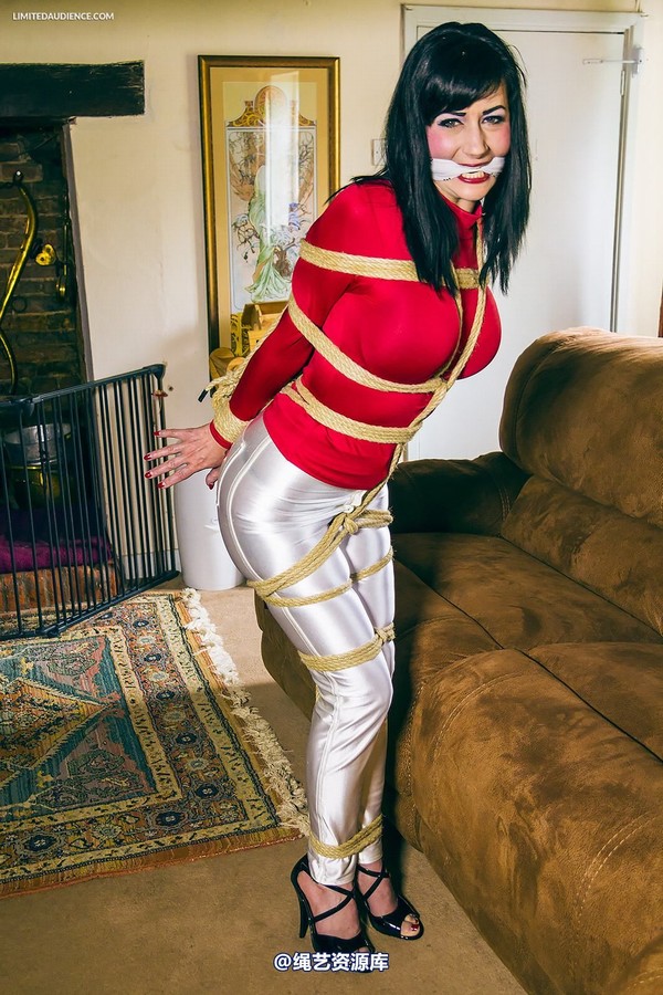 limitedaudience - 2013 nyxon tied in spandex disco jeans 第 33 张图片