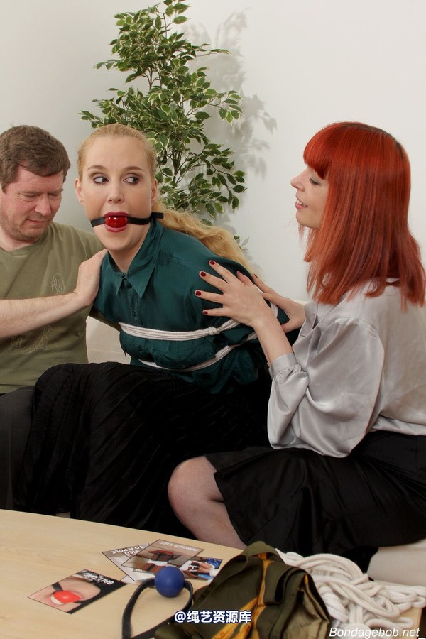 bondagebob - Ariel The Card Game 第 164 张图片