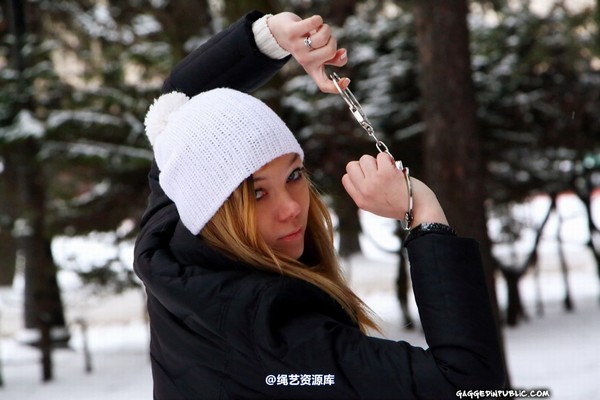 gaggedinpublic - gip410 第 17 张图片