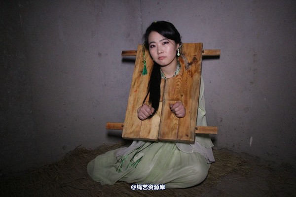 胜景山庄 - 220-婷婷囚枷 第 26 张图片