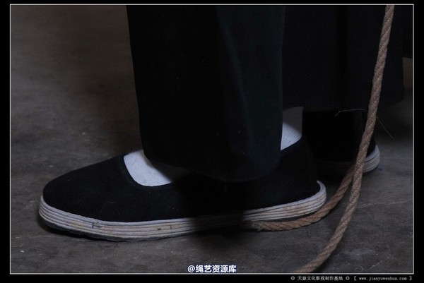 红豆的天空 - 红豆2010新作 幽雅中式长裙 第 18 张图片