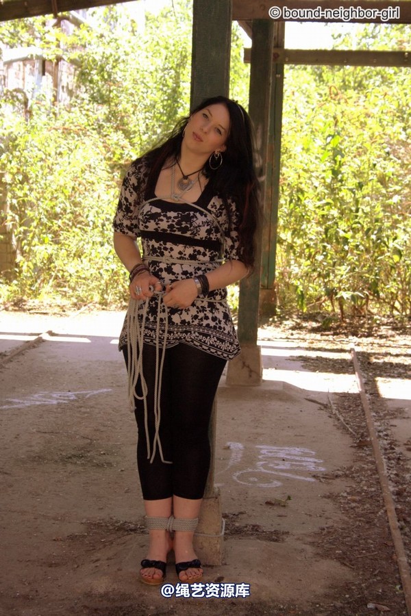 bound-neighbor-girl - Jasmin - Tied up in the ruins 1 第 50 张图片