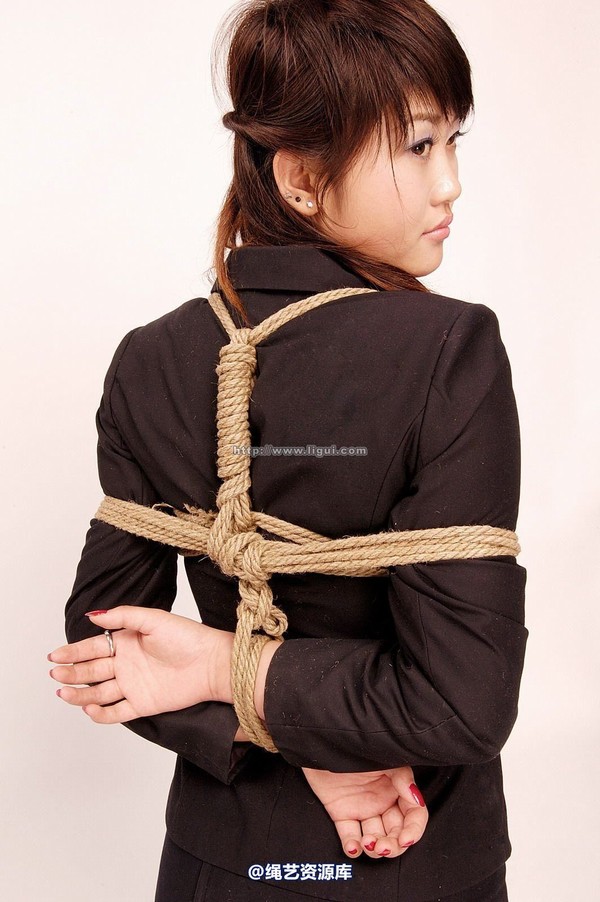 丽柜美束 - 2006-06-14 第 18 张图片