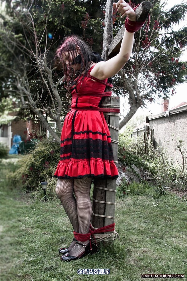 limitedaudience - 2011 beckykat out in the cold 2 第 6 张图片