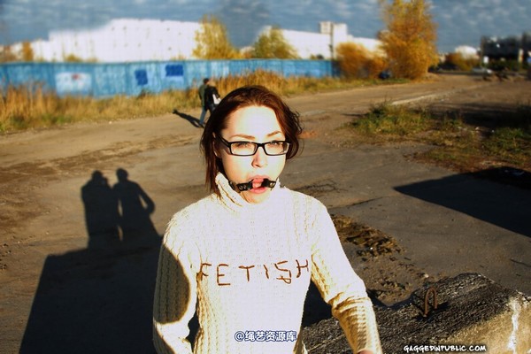 gaggedinpublic - gip351 第 17 张图片