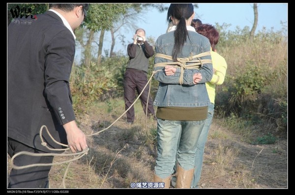 唯美之家 - 2008-11-13外拍(集体) 第 129 张图片