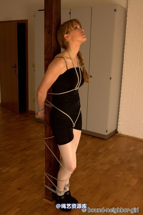 bound-neighbor-girl - Kate - Tied up at the office 3 第 18 张图片