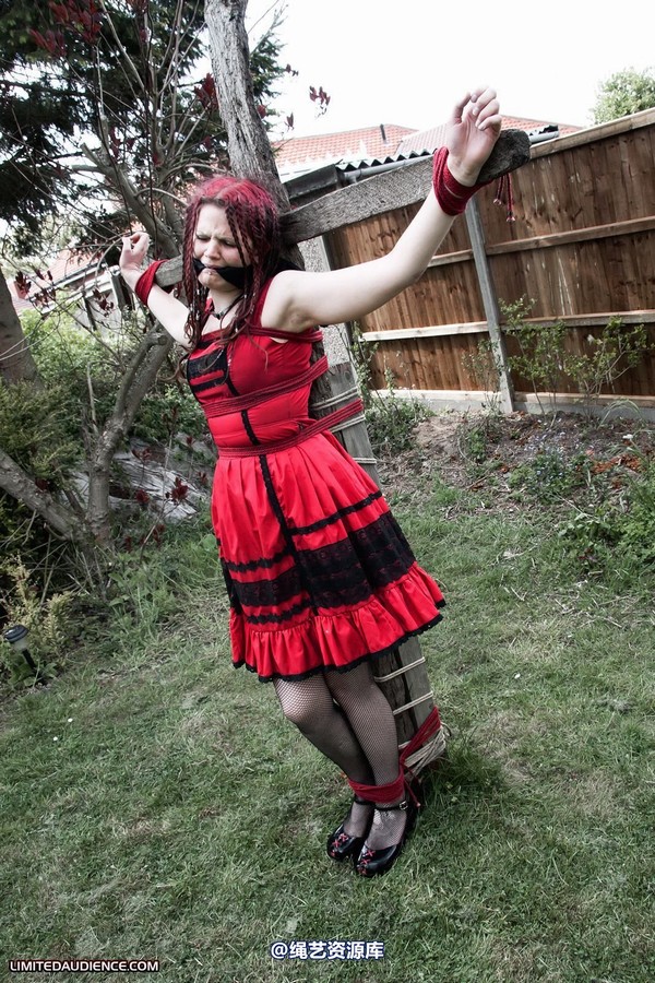 limitedaudience - 2011 beckykat out in the cold 2 第 12 张图片