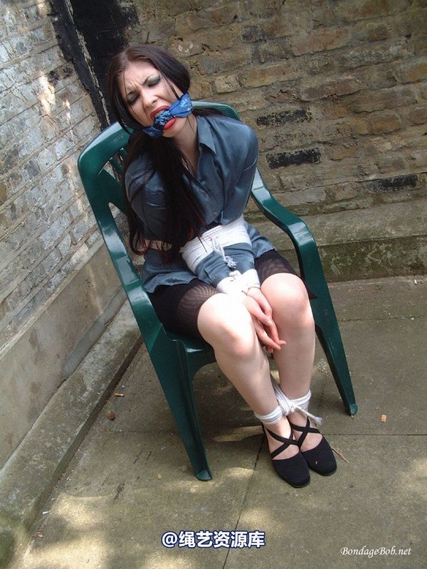 bondagebob - Lydia Lets go outside 第 59 张图片