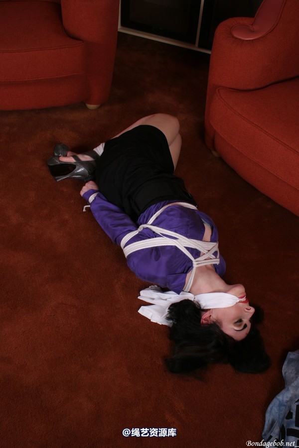 bondagebob - Victoria A hogtie 第 133 张图片