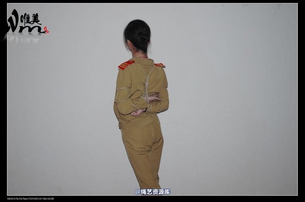 唯美之家 - 2008-12-18军统女特务受刑(剧照) 第 147 张图片