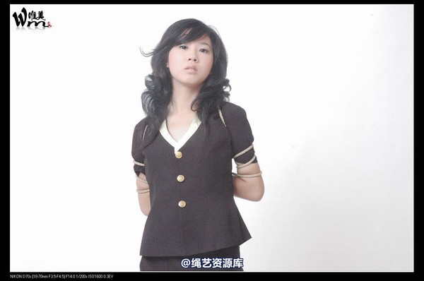 唯美之家 - 雪儿制服 第 1 张图片