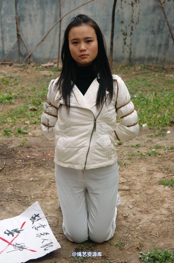 mj影视 - 安娜刑场2013-04-13 第 296 张图片