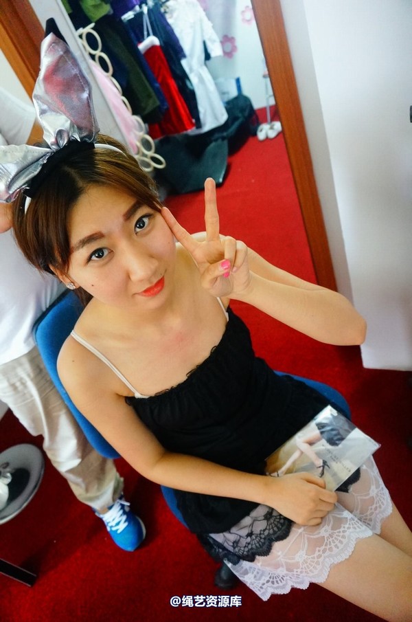 dk13美束馆 - 5.22-静静黑白A-120P 第 3 张图片