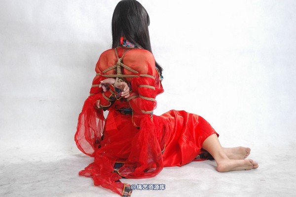 唯美之家 - 梦涵唐装 第 15 张图片