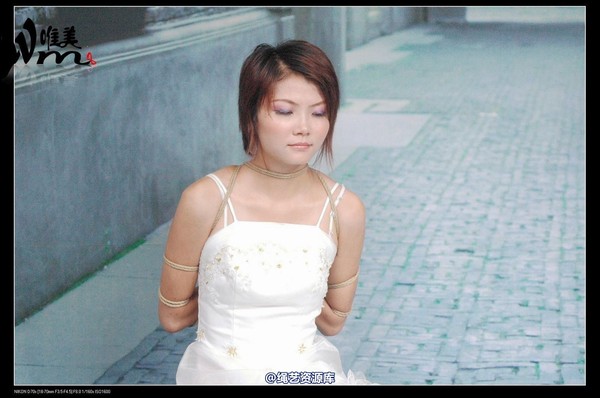 唯美之家 - 2008-08-01晓姿堵嘴 第 12 张图片