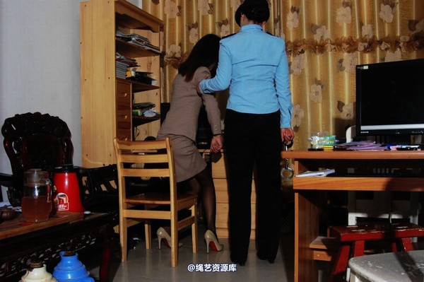 mj影视 - 倾心职务犯罪－押解绳-2013-03-28 第 467 张图片