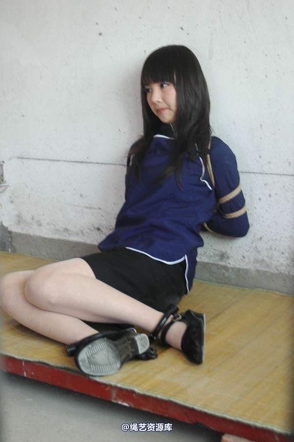 唯美之家 - 晓宁牢中女烈2010-4-19 第 4 张图片