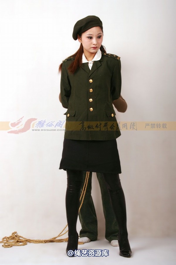 雅俗阁 - 20060401雅思警服 第 2 张图片