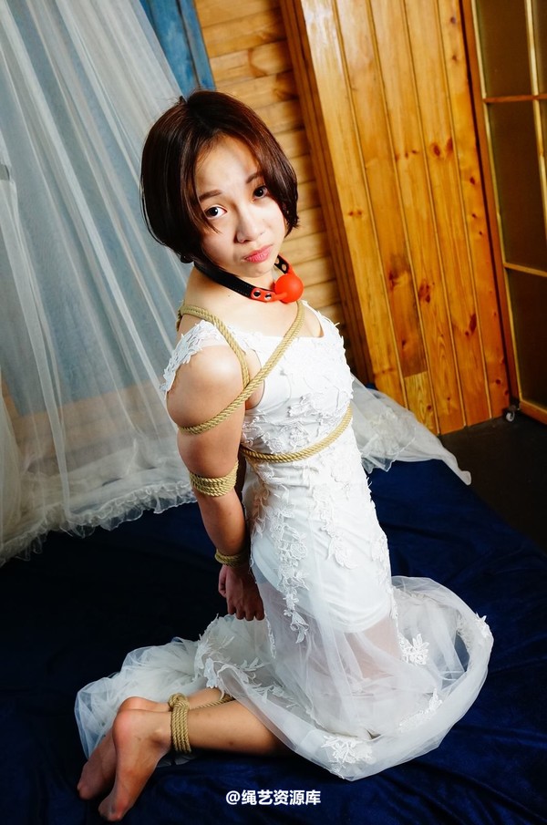dk13美束馆 - 9.16-小仙儿白婚纱-D130P 第 114 张图片