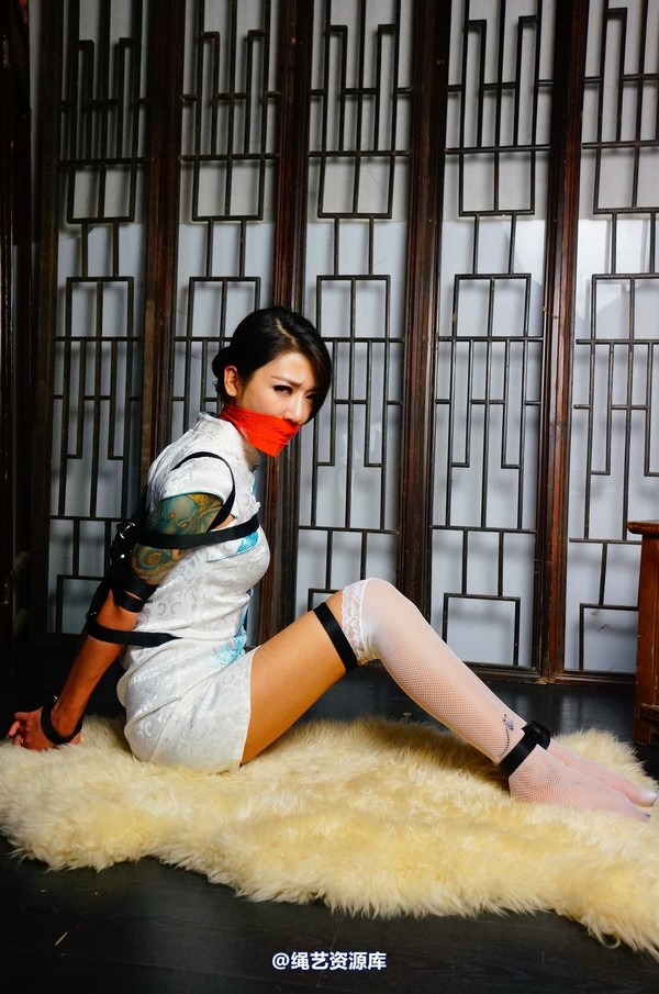 dk13美束馆 - 9.19-红袖白旗袍C-102P 第 78 张图片