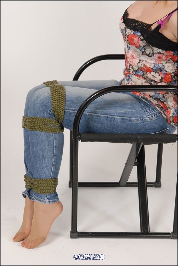 simplytied - Nice in Jeans 第 33 张图片