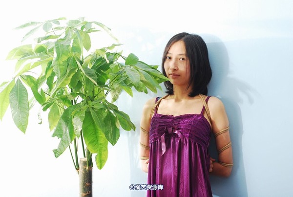 唯美之家 - 白雪试服装6 第 51 张图片