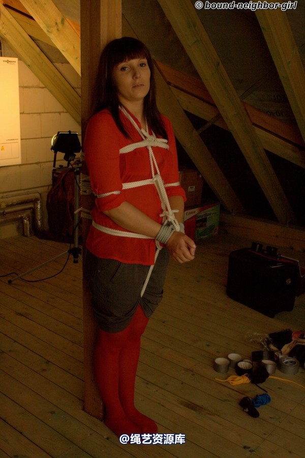 bound-neighbor-girl - Susan - Tied up in the Attic 2 第 13 张图片