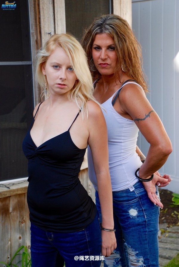 boundhotties - BROOKE & CRYSTAL 2 第 9 张图片