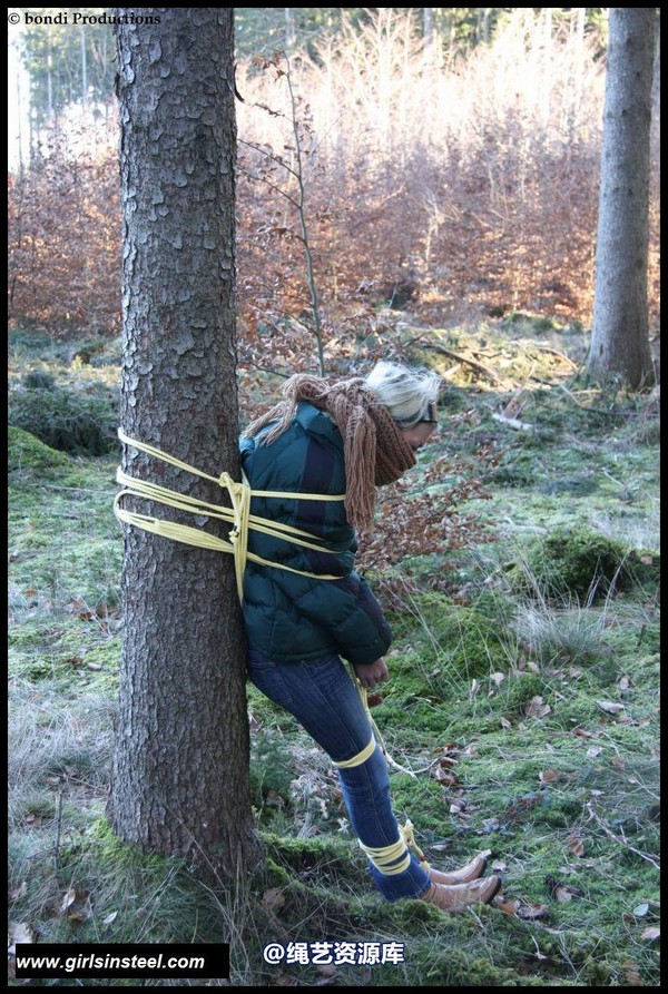 girlsinsteel - In the forest 第 56 张图片