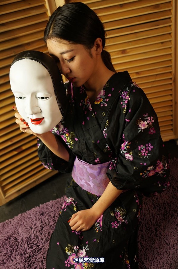 dk13美束馆 - 12.29-红袖和服B-100P 第 75 张图片