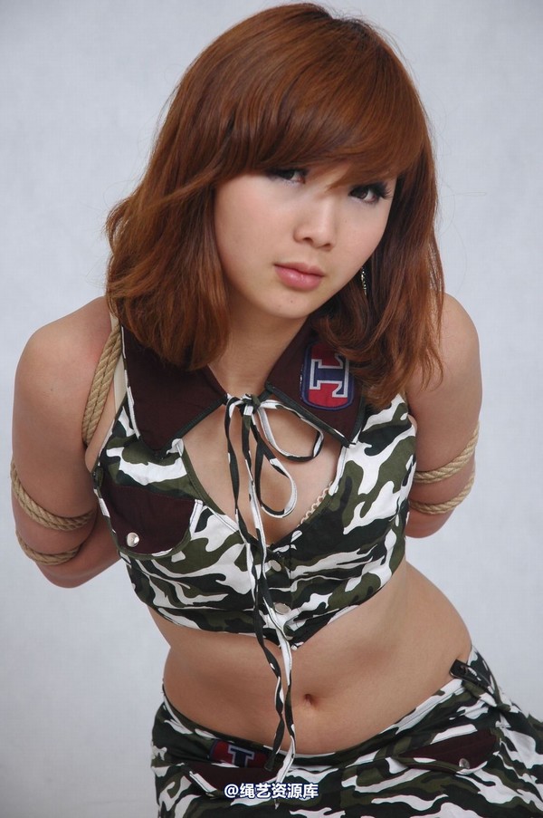 唯美之家 - 书谣迷彩装2010-5-3 第 46 张图片