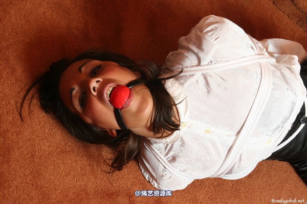 bondagebob - Fiona G Grabbed at home 第 132 张图片