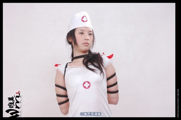 唯美之家 - 2008-12-8紫云护士，晚礼服 第 53 张图片