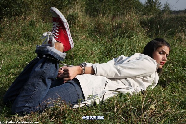 cuffedoutdoors - cod239 第 3 张图片