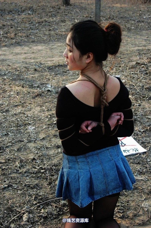 mj影视 - 2013-3-4陈沫踏青 黑丝美女最终的不归路 第 95 张图片