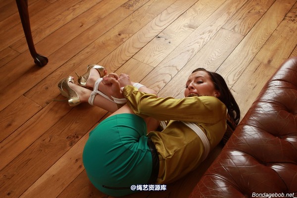 bondagebob - Sophia Smith Struggles 第 83 张图片