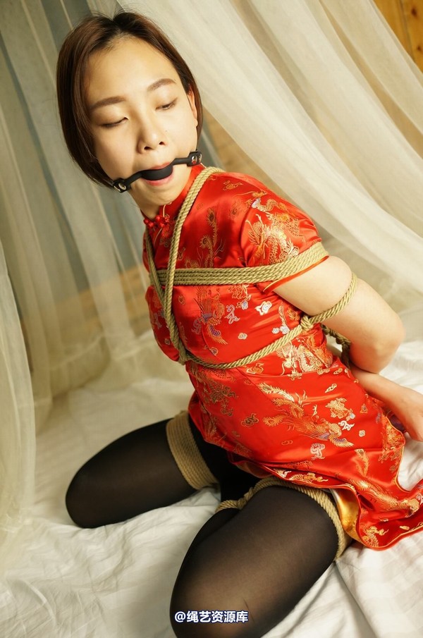 dk13美束馆 - 11.14-小仙儿红旗袍C-153P 第 140 张图片