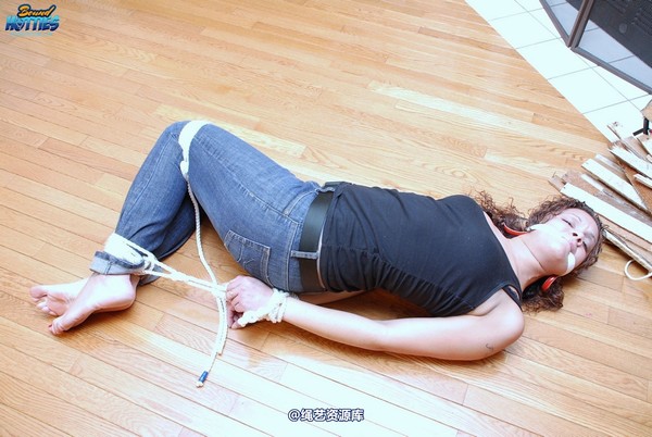 boundhotties - DESIRE 第 34 张图片