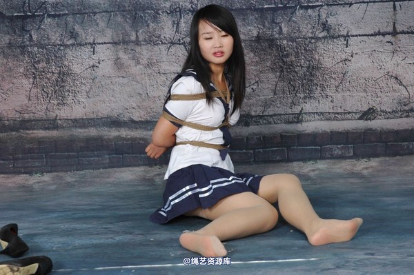唯美之家 - 小轩学生装 第 3 张图片